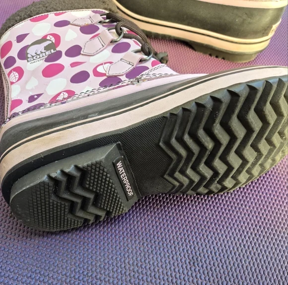 Sorel Women & girls waterproof Snow Rain Boots Brown w pink & purple Size 5 - Picture 8 of 11